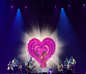 Premio Lo Nuestro Awards supported by Hippotizer Media Servers