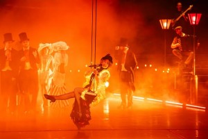I Art Nouveau transforms with Chauvet Professional Well STX 360 fixtures from AudioMaster