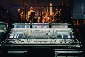 360-degree symphonic spectacle puts DiGiCo consoles at its heart in a first for Polish music
