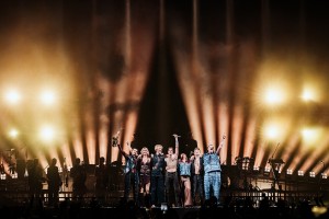 Claypaky Volero Cubes make Dutch debut at Son Mieux concerts in Amsterdam