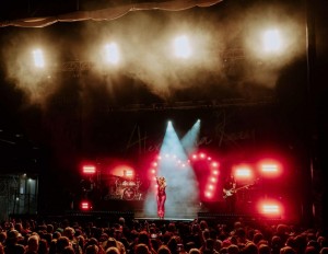 Corbin Alvae sets fun mood for Alexandra Kay tour with Chauvet