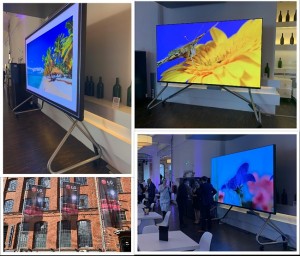 LG-Info-Screen mit Trolley von Peerless-AV kombiniert