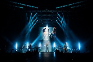 Claypaky Volero Cubes make Dutch debut at Son Mieux concerts in Amsterdam