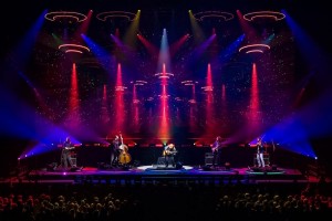 Chauvet helps Lüz Studio create vibes for Billy Strings