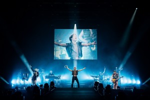 Claypaky Volero Cubes make Dutch debut at Son Mieux concerts in Amsterdam