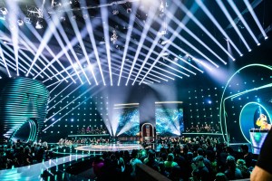 Robe helps unmask in Brazil